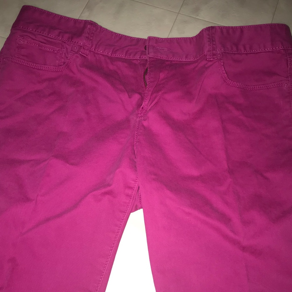 LOFT Fuchsia crop pants